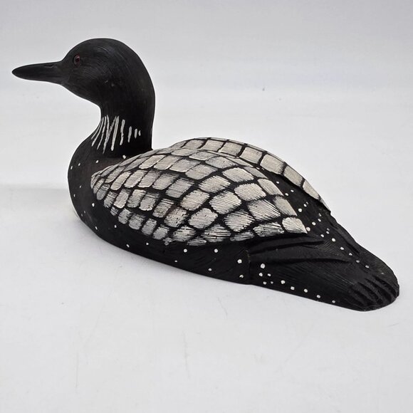 Handcrafted Common Loon Wildlife Figure Detailing Jennings Decoys 7.5" Signed - Picture 9 of 11